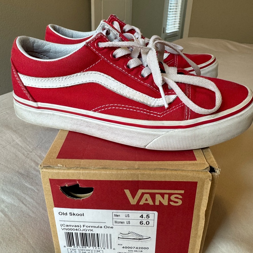 Vans Old Skool Sneakers Classic Style